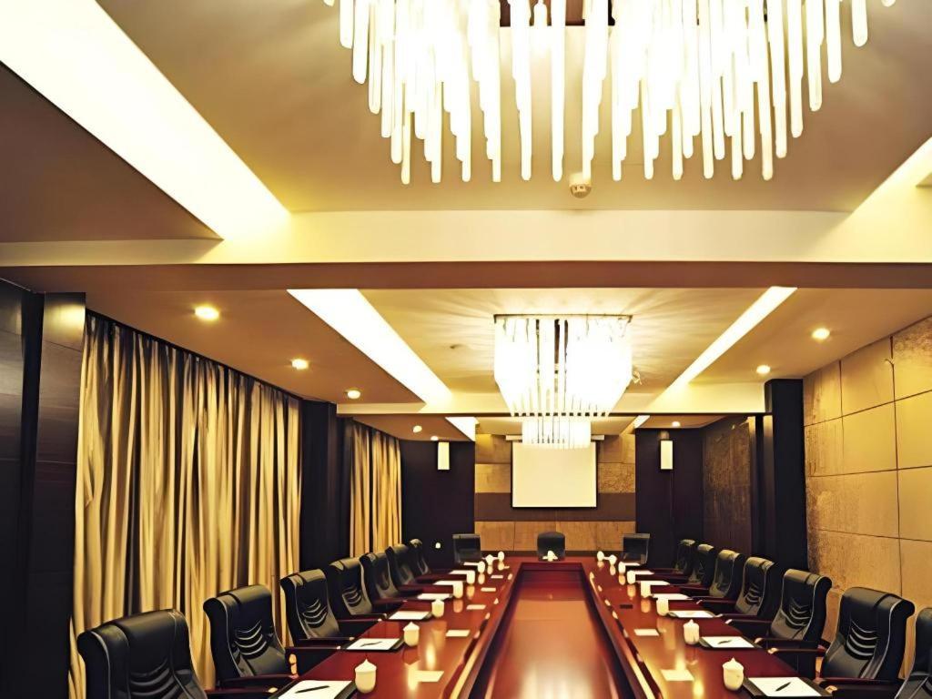Fortune Hotel לונגיאן מראה חיצוני תמונה