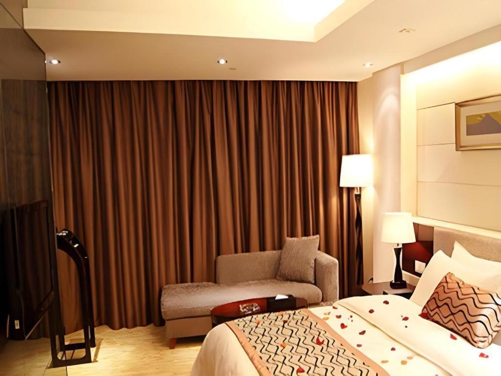 Fortune Hotel לונגיאן מראה חיצוני תמונה