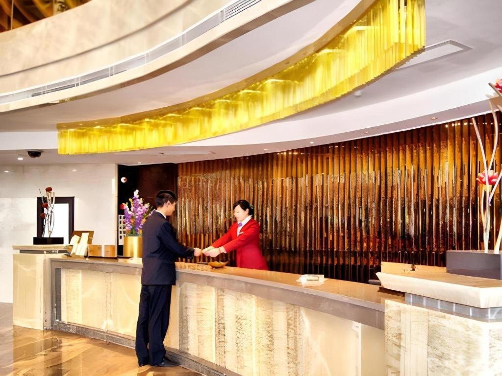 Fortune Hotel לונגיאן מראה חיצוני תמונה